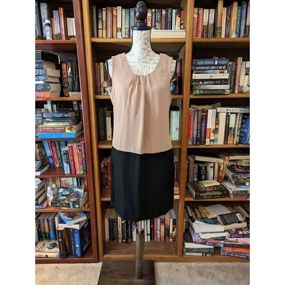 Gap 2 tone nude and black tank dress pleated front high neck euc sz 8